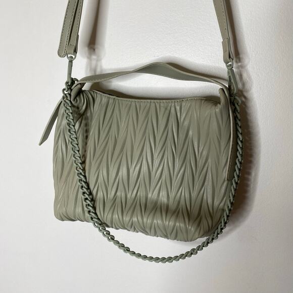 MADISON WEST Textured Faux Leather Gray Shoulder Hand Bag Matte Chain Detail - Picture 4 of 8